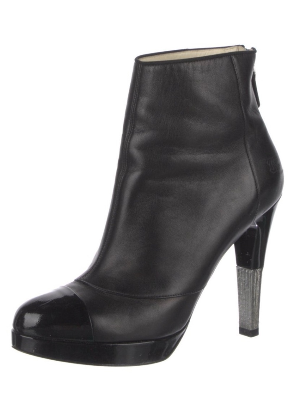 CHANEL Black Leather Boots. Size 40. - Picture 2 of 5